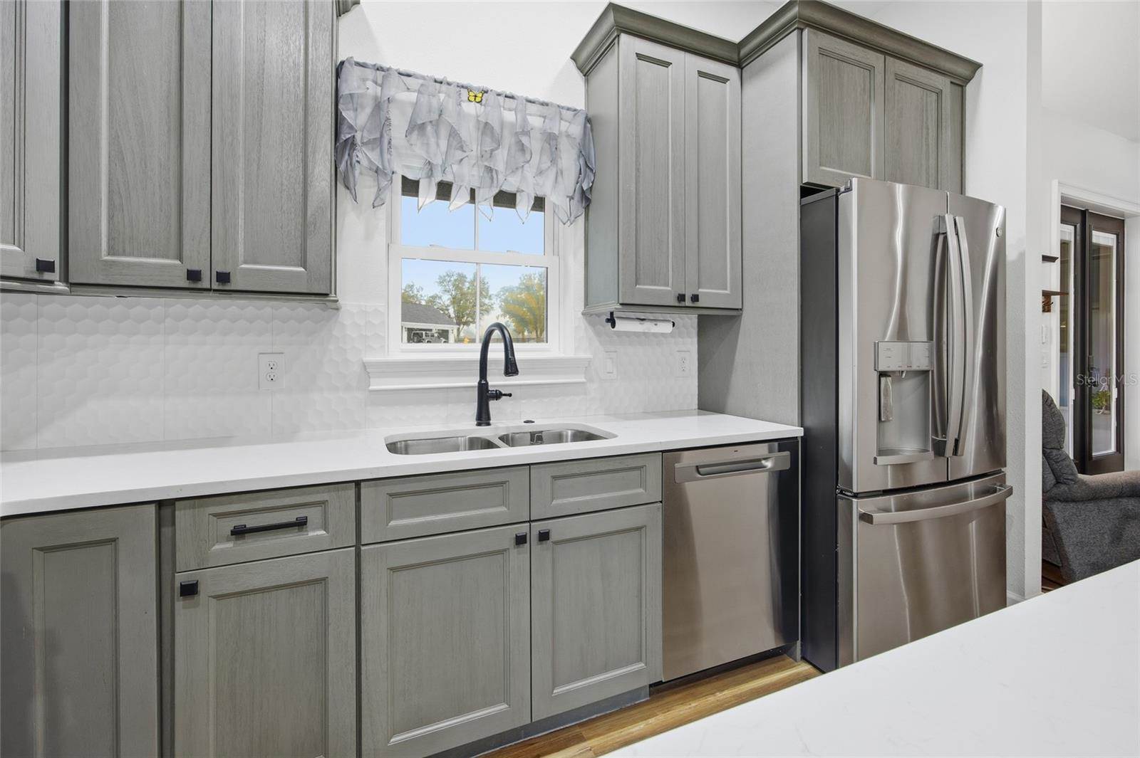 12052 SE 101st Court Road, Belleview, FL 34420