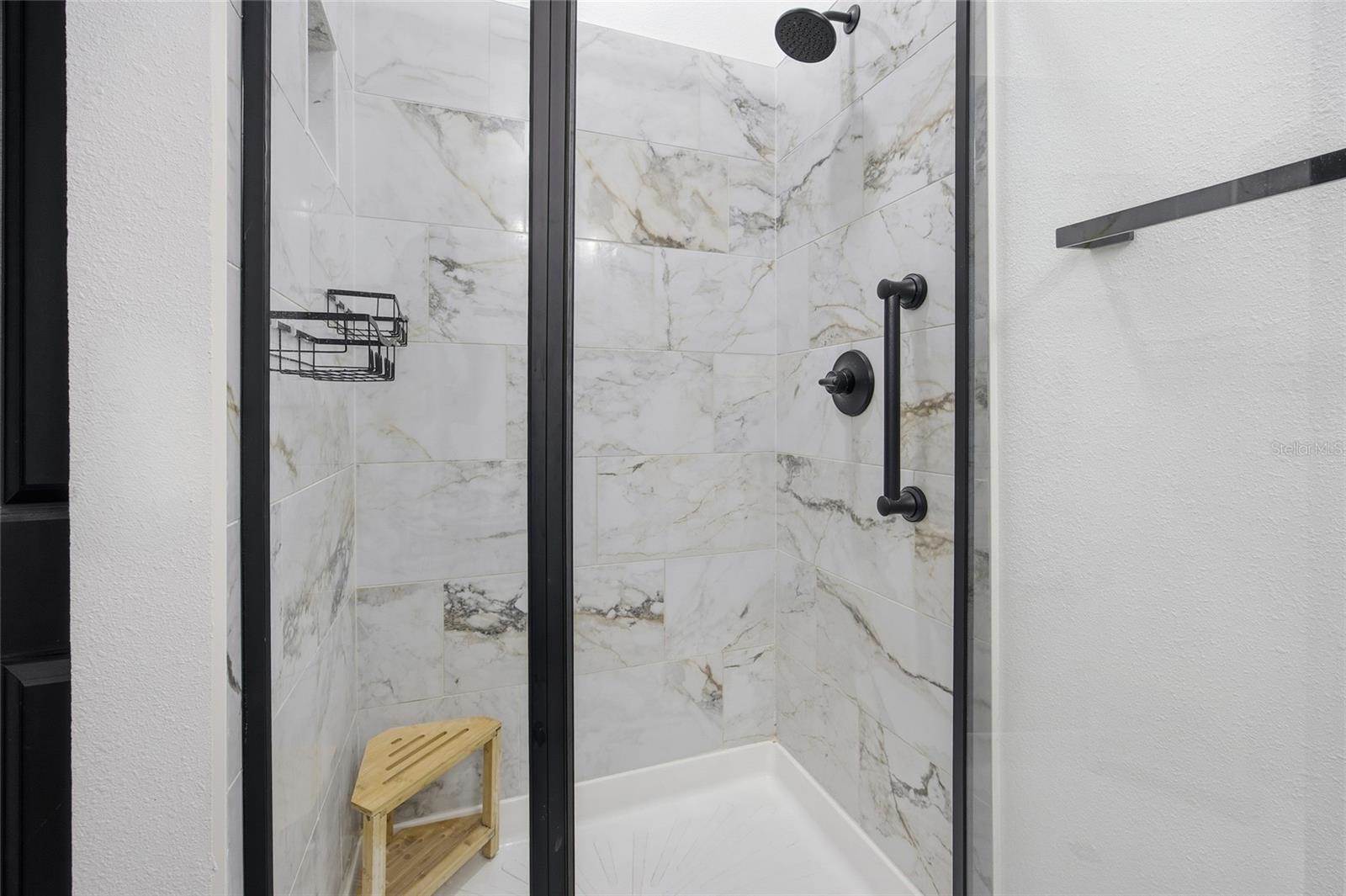 12052 SE 101st Court Road, Belleview, FL 34420