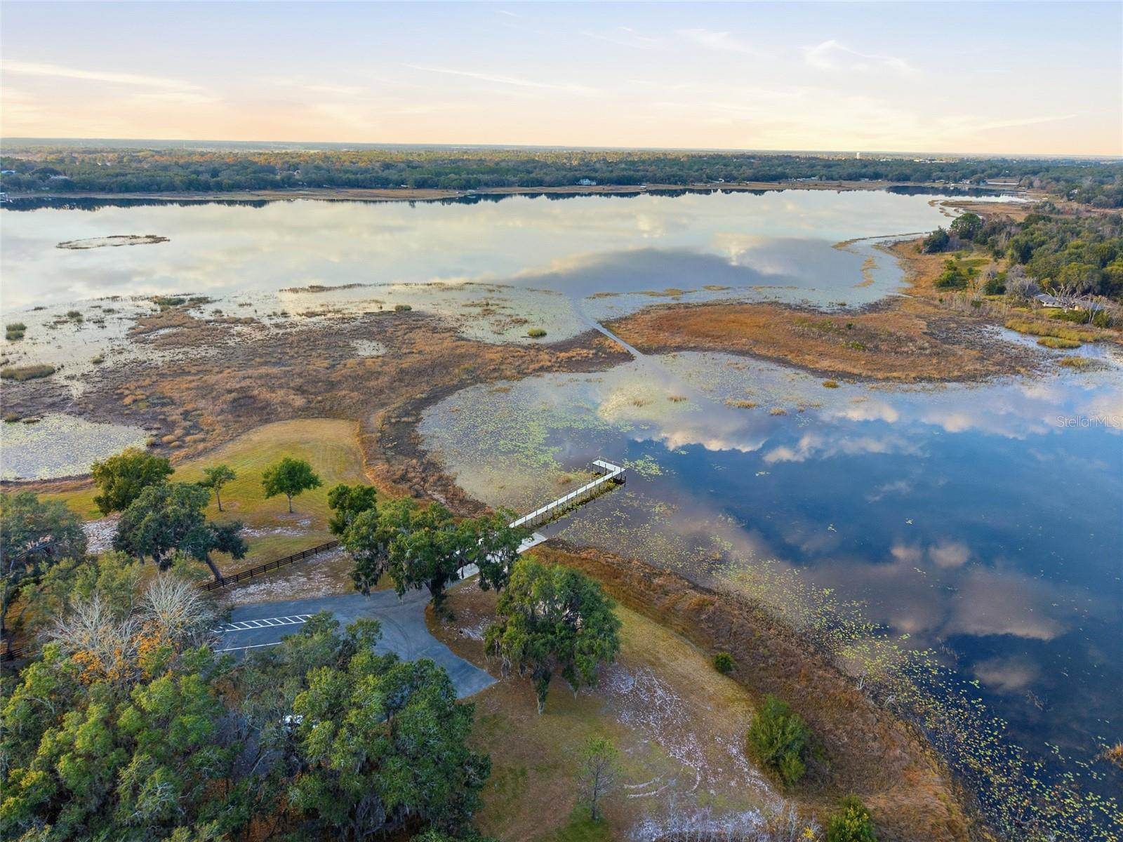 12052 SE 101st Court Road, Belleview, FL 34420