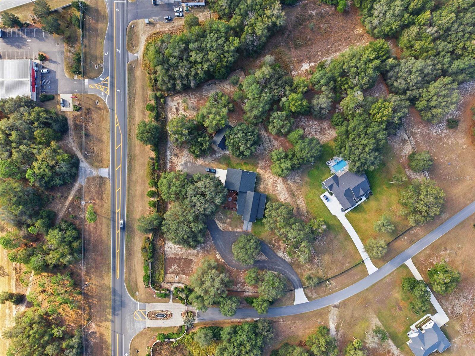 12052 SE 101st Court Road, Belleview, FL 34420