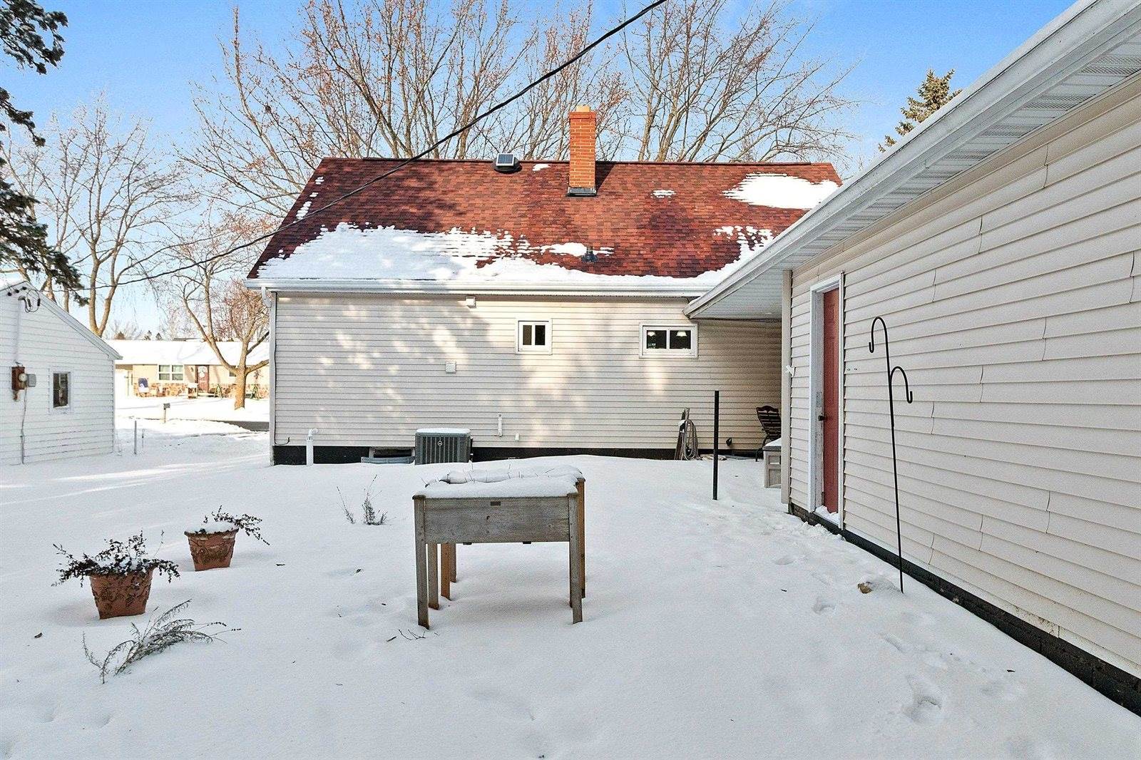 1208 Adams Street, Algoma, WI 54201