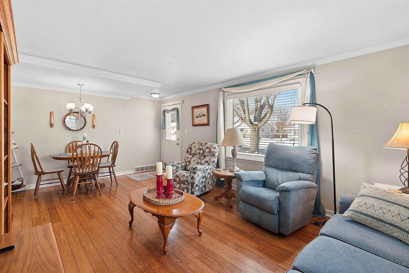 1208 Adams Street, Algoma, WI 54201