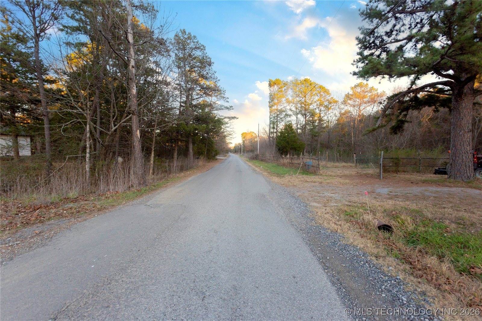 4537 NE 104th Road, Wilburton, OK 74578