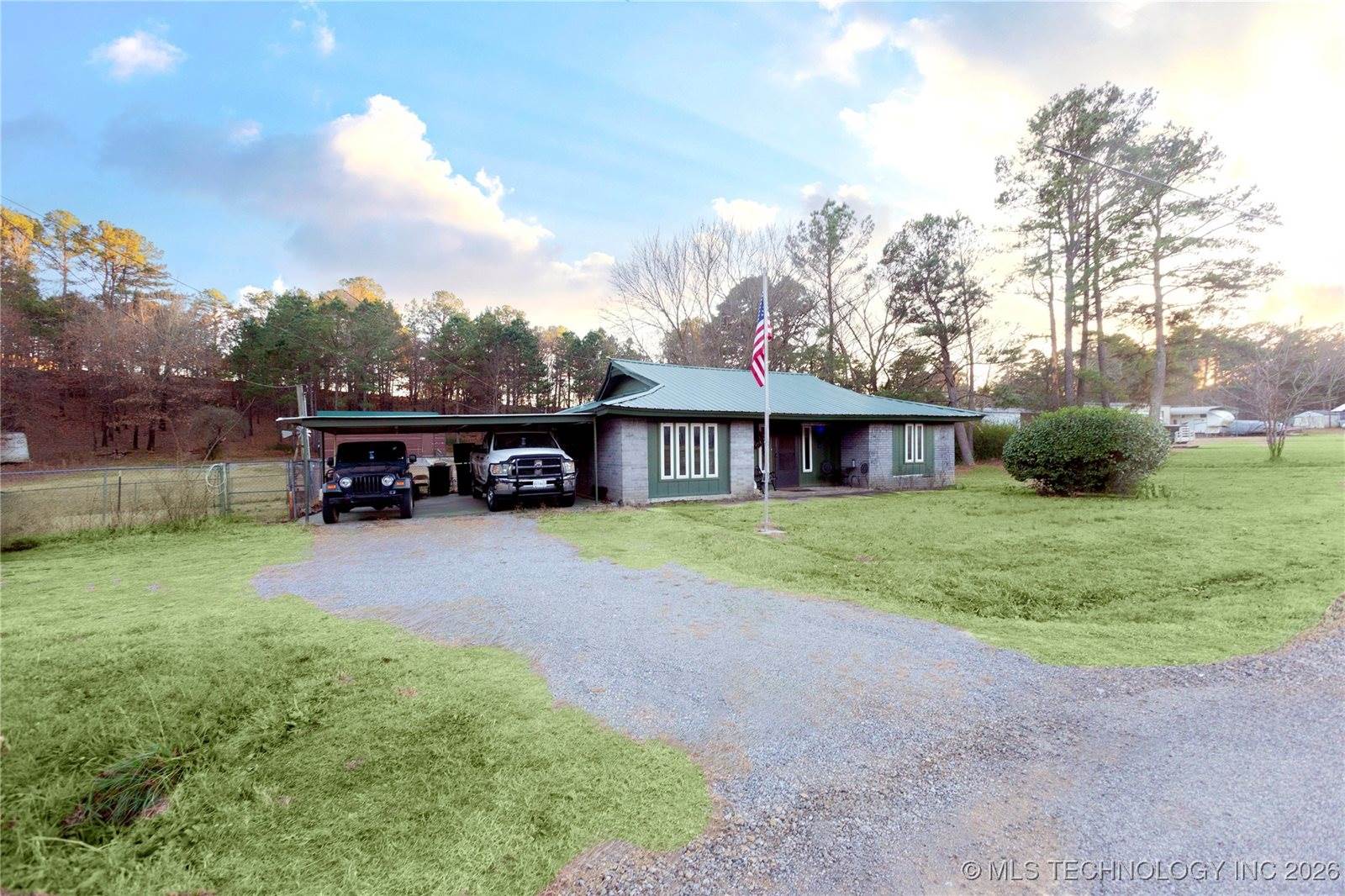 4537 NE 104th Road, Wilburton, OK 74578