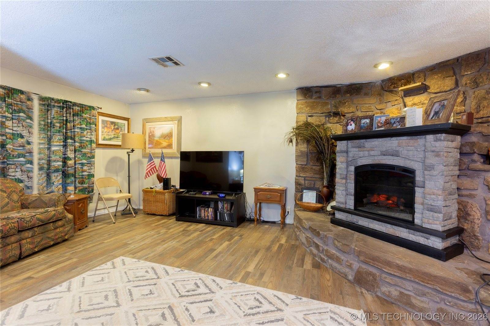 4537 NE 104th Road, Wilburton, OK 74578