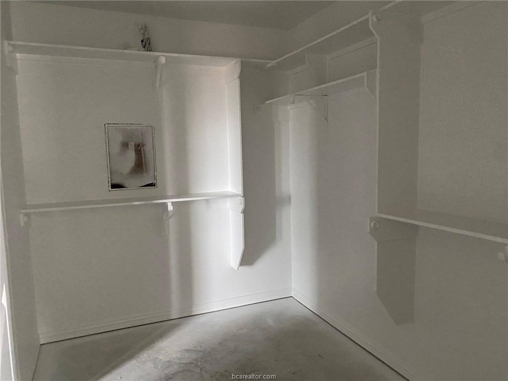 6110 Pocono Drive, College Station, TX 77845