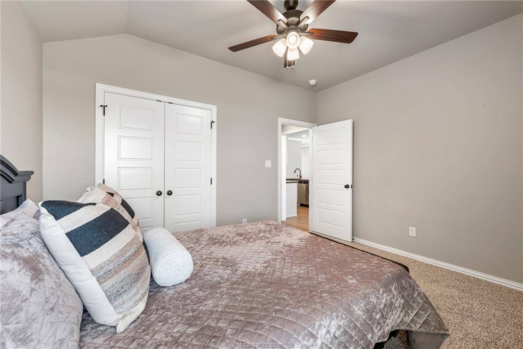 6110 Pocono Drive, College Station, TX 77845