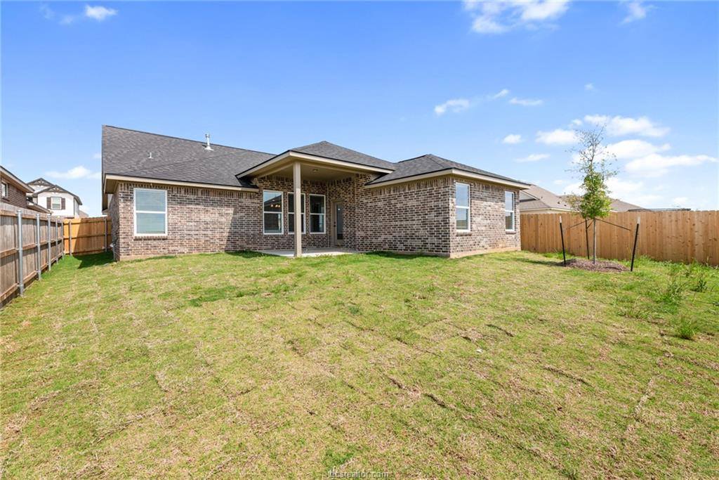 6110 Pocono Drive, College Station, TX 77845