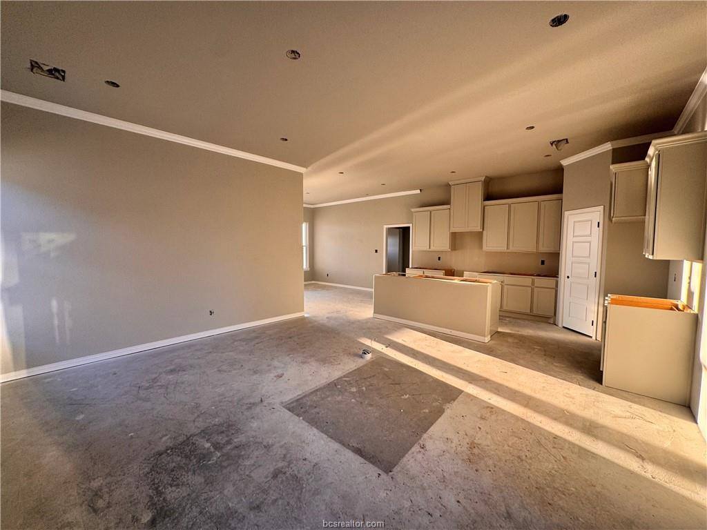 6110 Pocono Drive, College Station, TX 77845