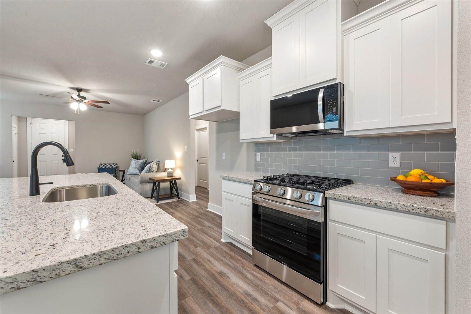 913 Fork Court, College Station, TX 77845