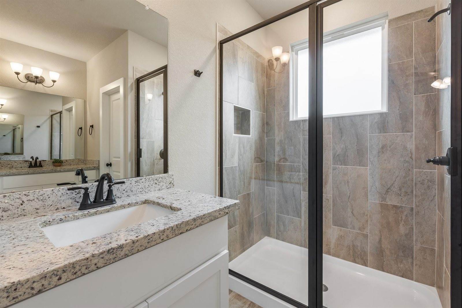 913 Fork Court, College Station, TX 77845