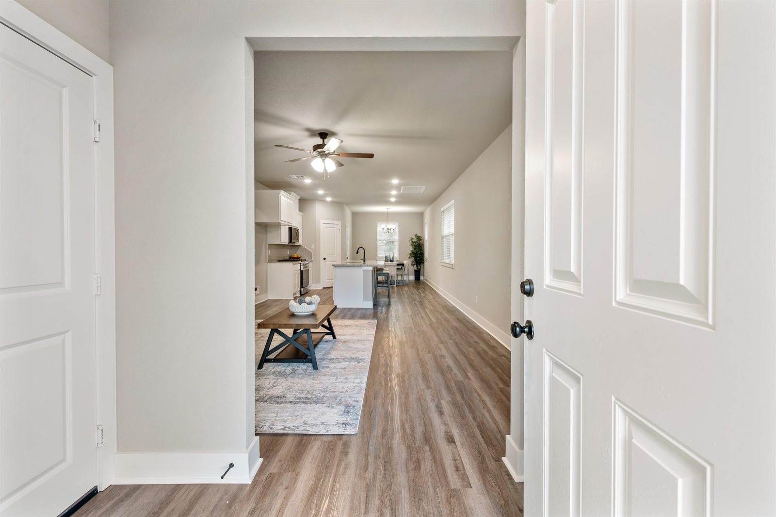 913 Fork Court, College Station, TX 77845