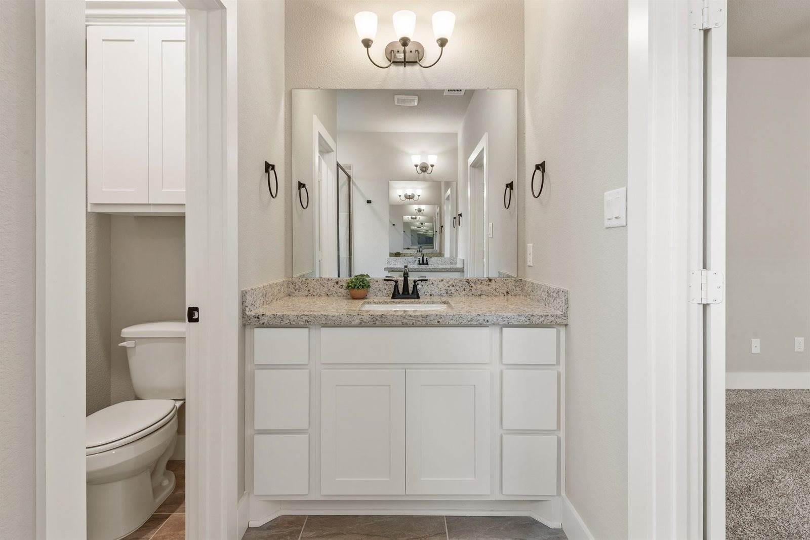 913 Fork Court, College Station, TX 77845