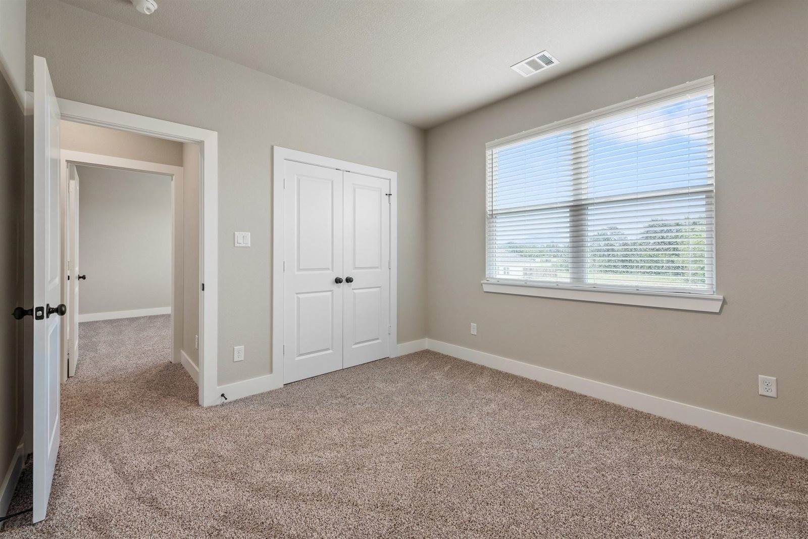 913 Fork Court, College Station, TX 77845