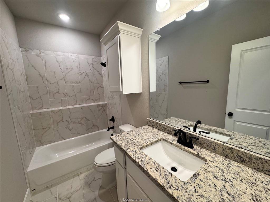 1227 Patriot Drive, College Station, TX 77845