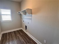 1227 Patriot Drive, College Station, TX 77845