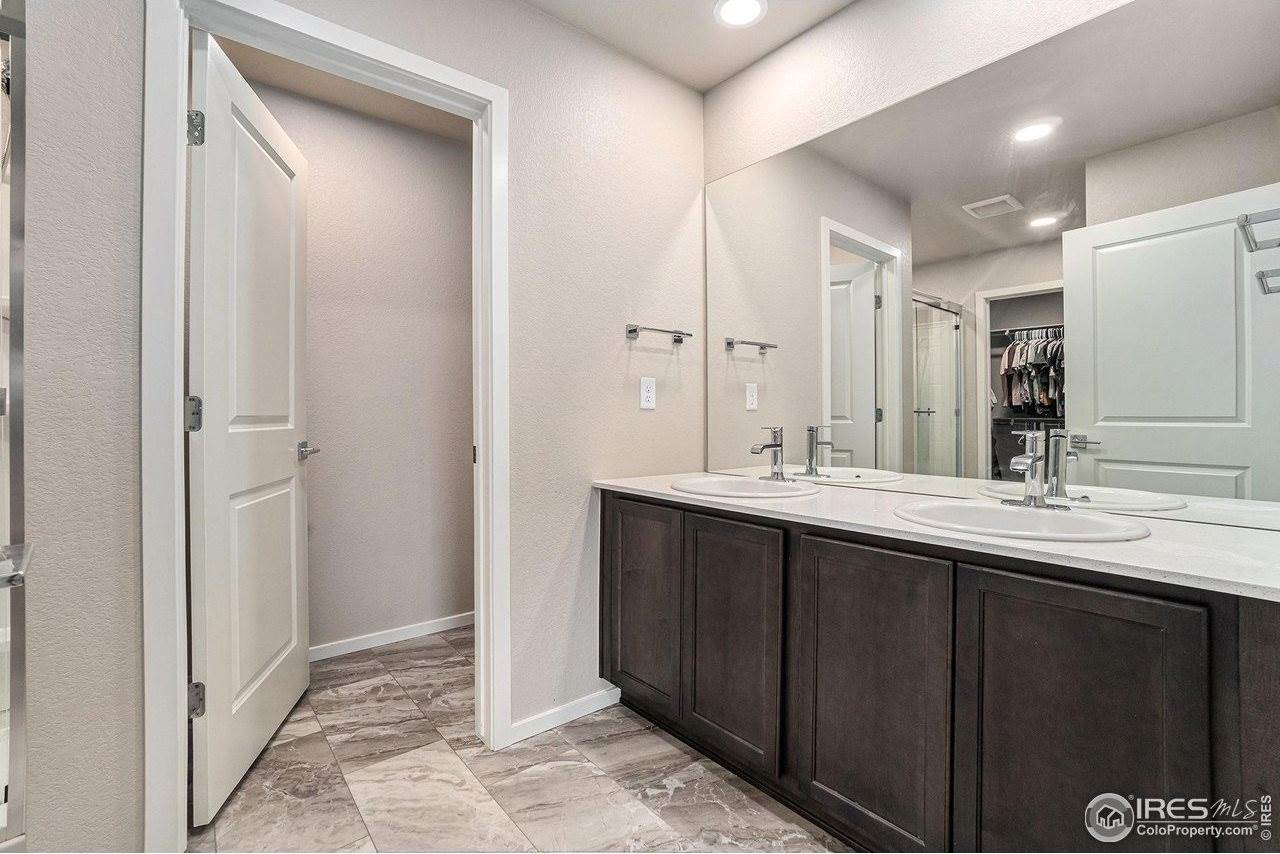 6637 6th St, Greeley, CO 80634