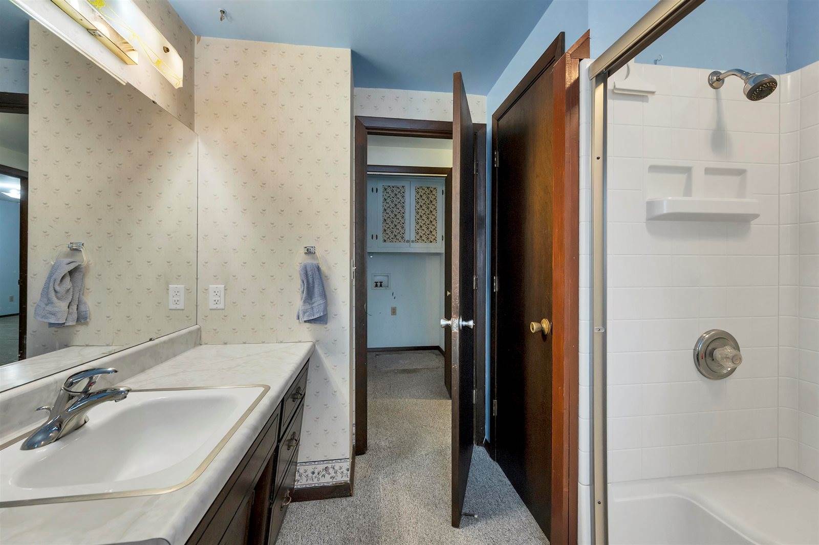 350 North Taylor Street, Green Bay, WI 54303