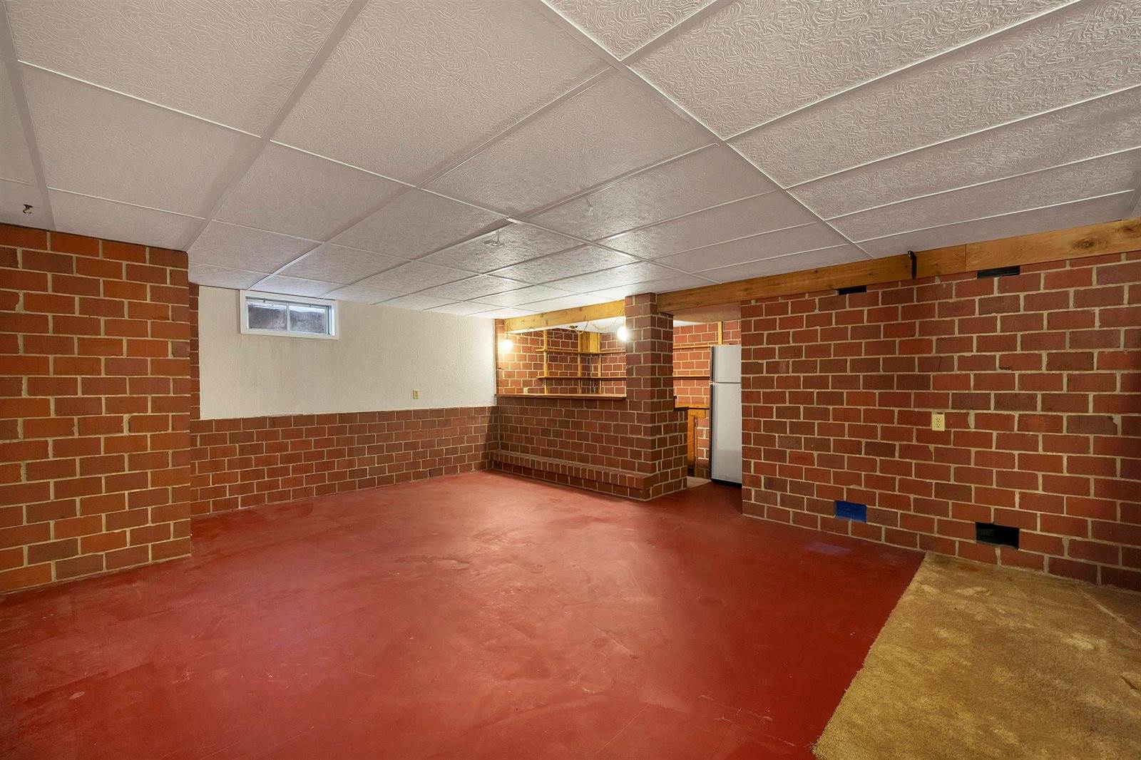 350 North Taylor Street, Green Bay, WI 54303