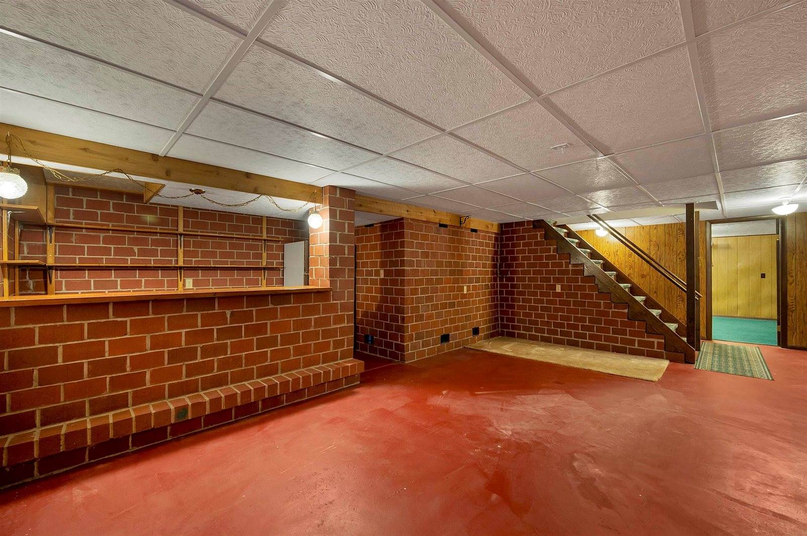 350 North Taylor Street, Green Bay, WI 54303