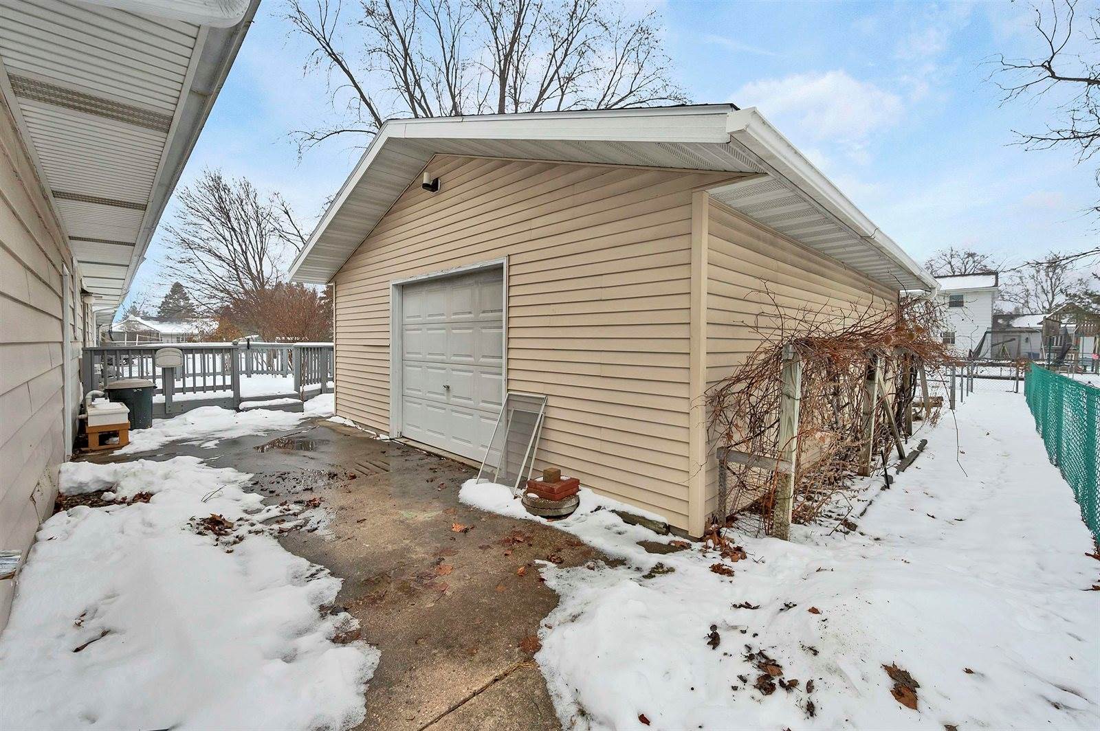 350 North Taylor Street, Green Bay, WI 54303