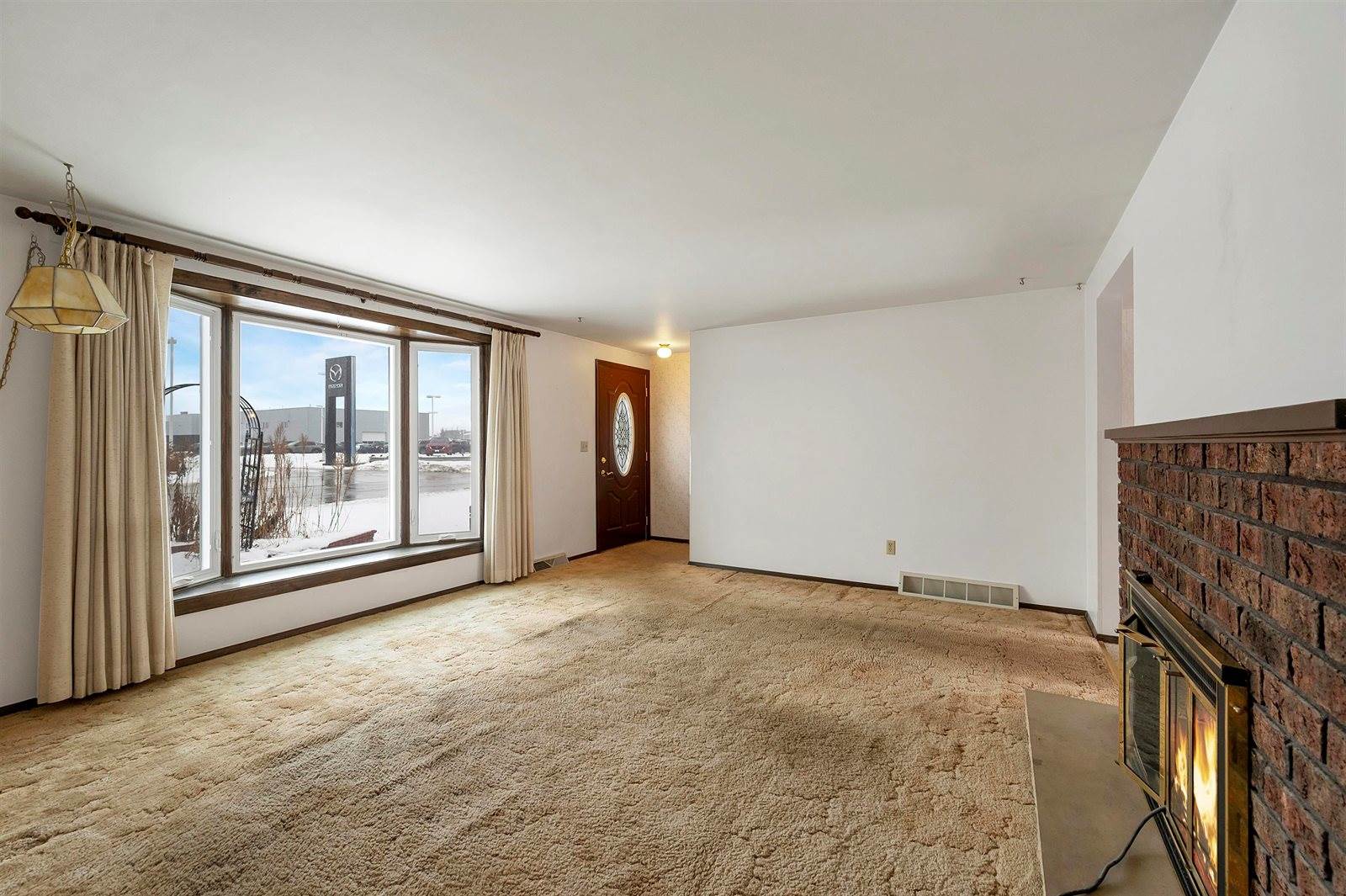 350 North Taylor Street, Green Bay, WI 54303