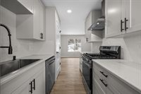 810 Summit Dr SW, Minot, ND 58701