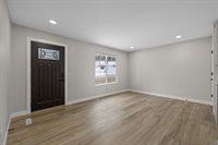 810 Summit Dr SW, Minot, ND 58701