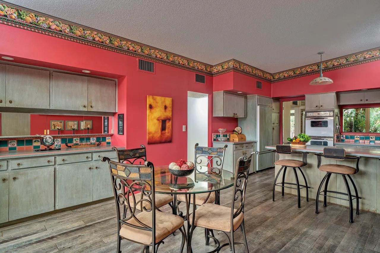 87 N Placita Del Saco, Tucson, AZ 85710