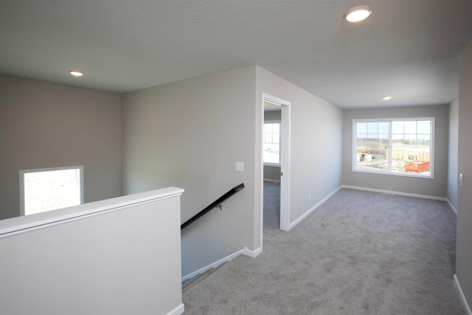 9698 32nd Street NE, Saint Michael, MN 55376