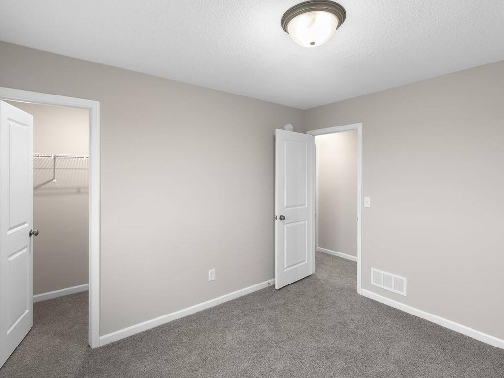 3196 Jandura Avenue NE, Saint Michael, MN 55376