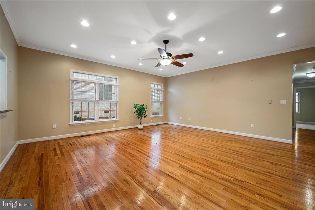 126 Fairground Road, Woodstock, VA 22664