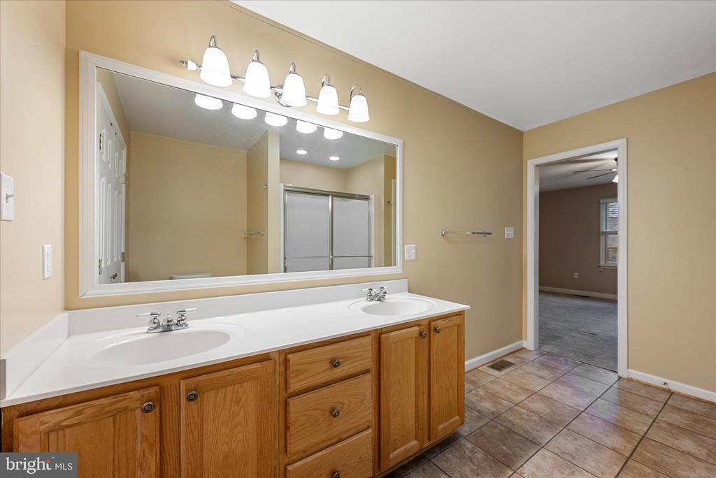 126 Fairground Road, Woodstock, VA 22664