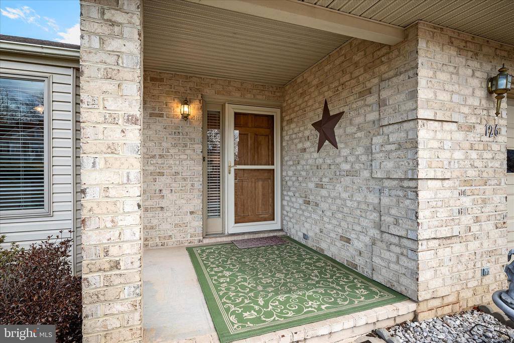 126 Fairground Road, Woodstock, VA 22664