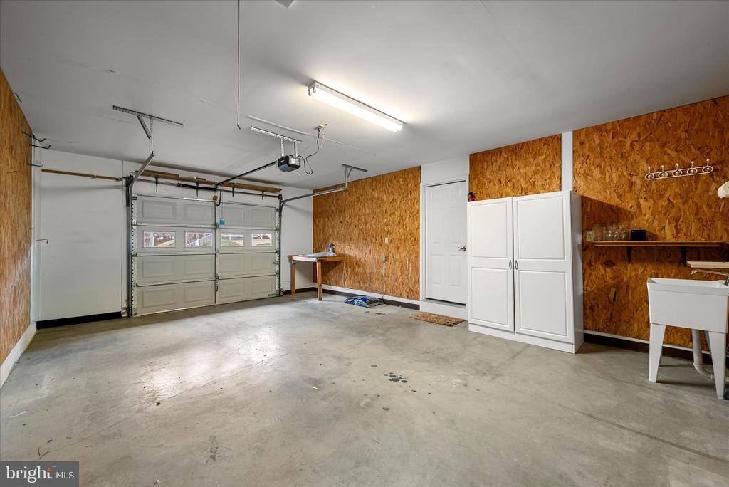 126 Fairground Road, Woodstock, VA 22664