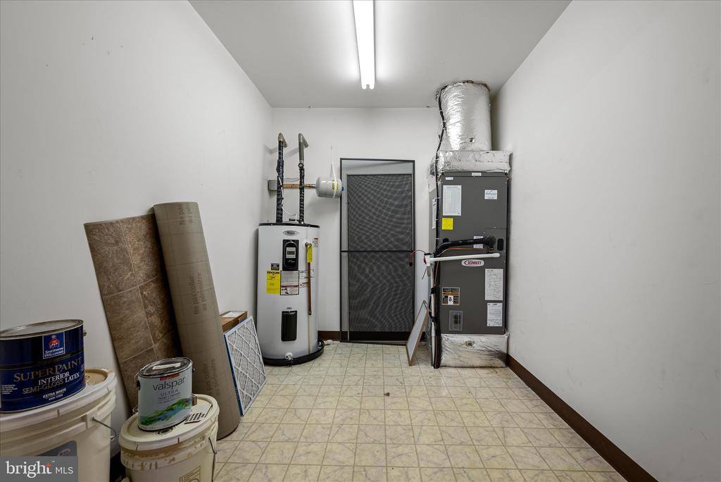 126 Fairground Road, Woodstock, VA 22664