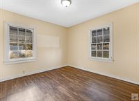 733 Arizona, Wake Village, TX 75501