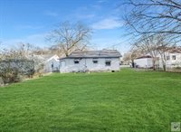 733 Arizona, Wake Village, TX 75501