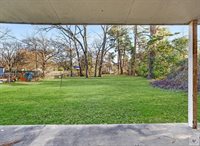 733 Arizona, Wake Village, TX 75501