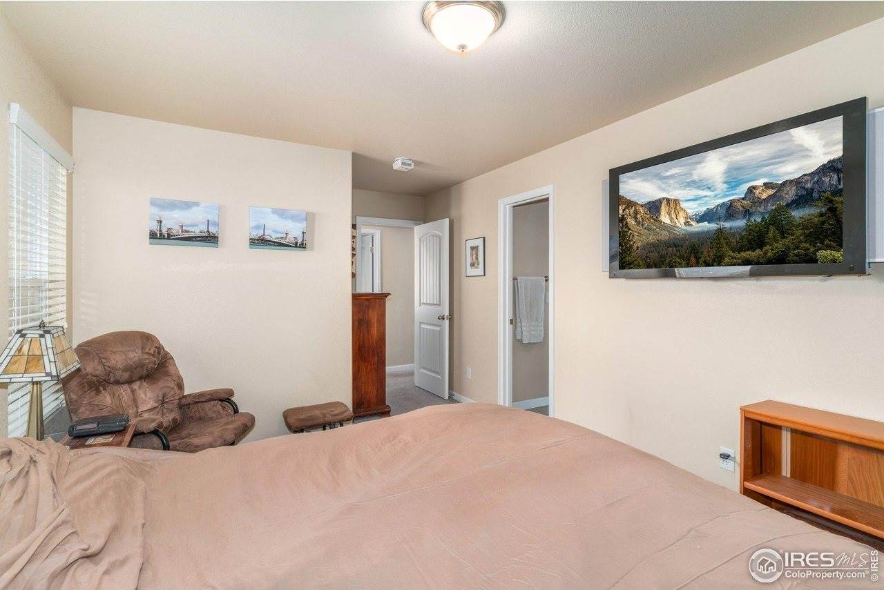 2268 Sopris Cir, Loveland, CO 80537