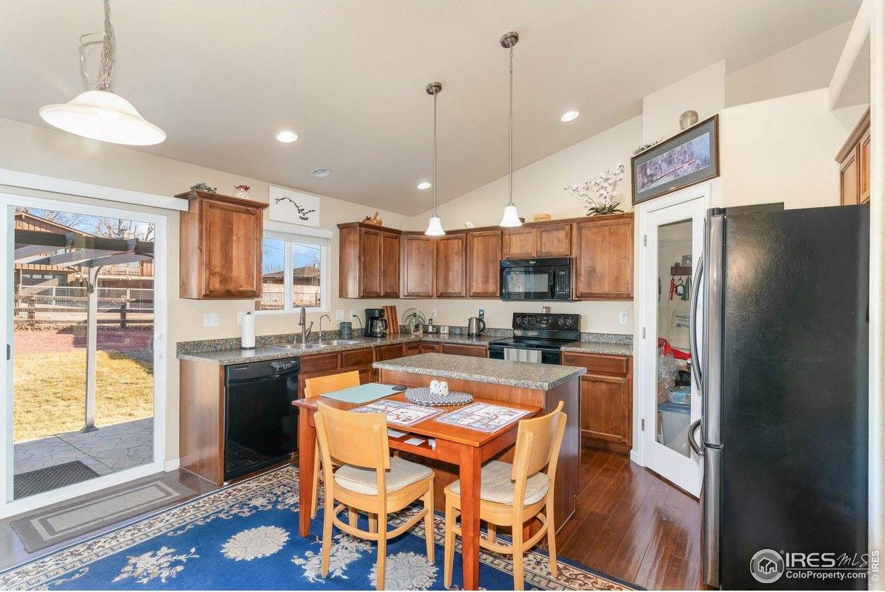 2268 Sopris Cir, Loveland, CO 80537