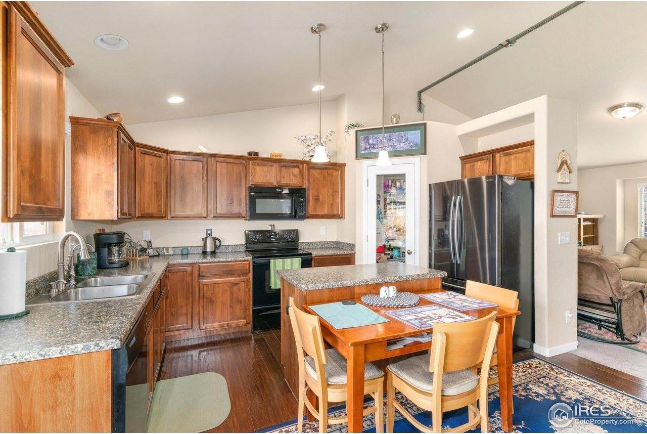 2268 Sopris Cir, Loveland, CO 80537