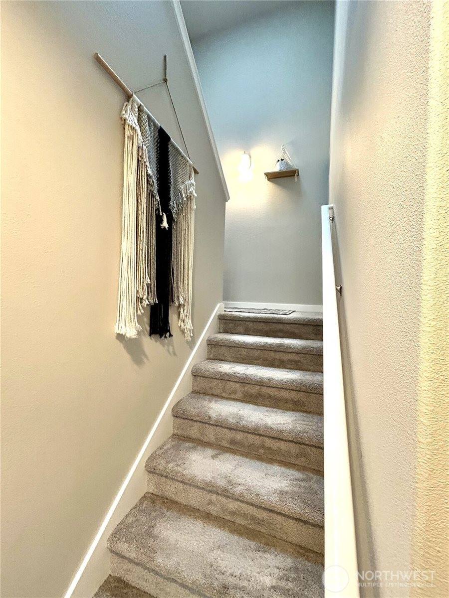 3219 63rd Avenue SW, Olympia, WA 98512