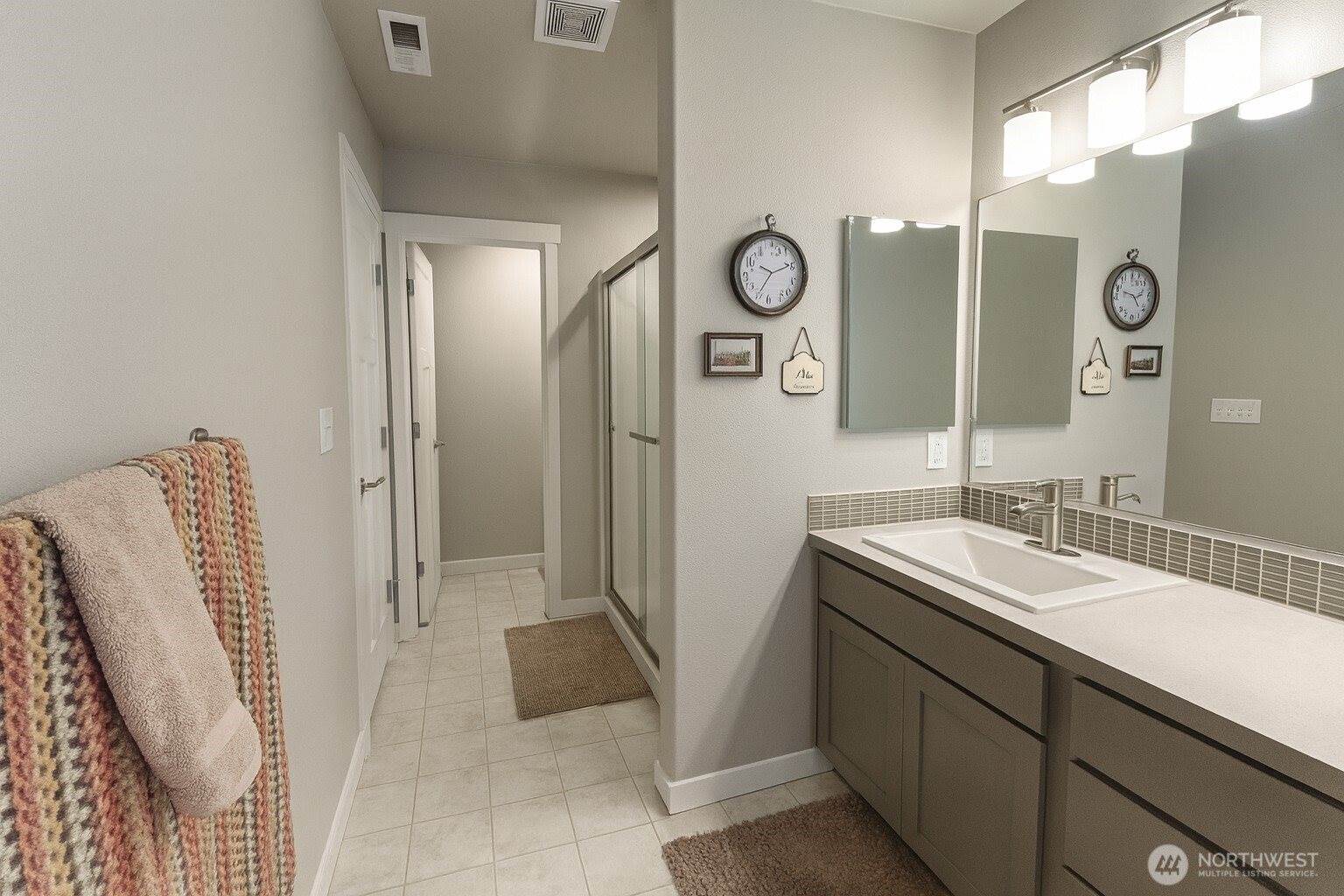 3219 63rd Avenue SW, Olympia, WA 98512