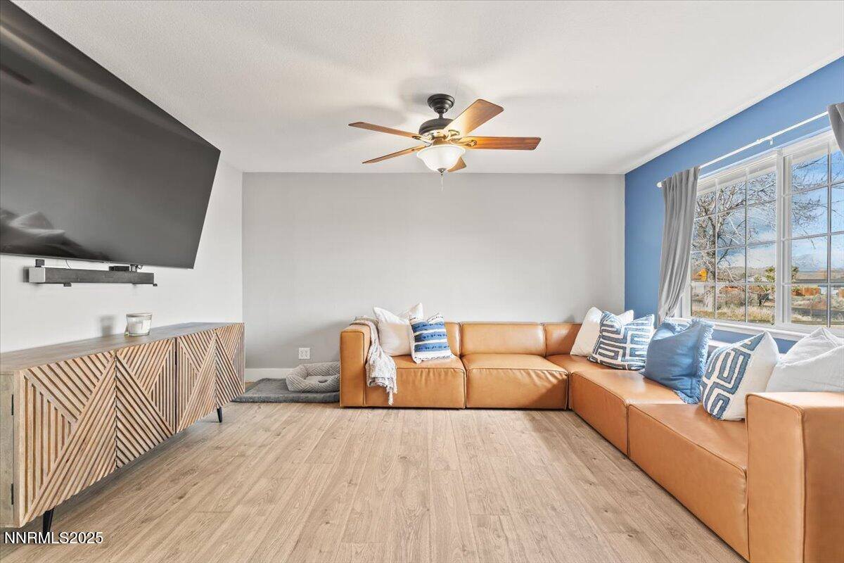 5490 Dolores Drive, Sparks, NV 89436