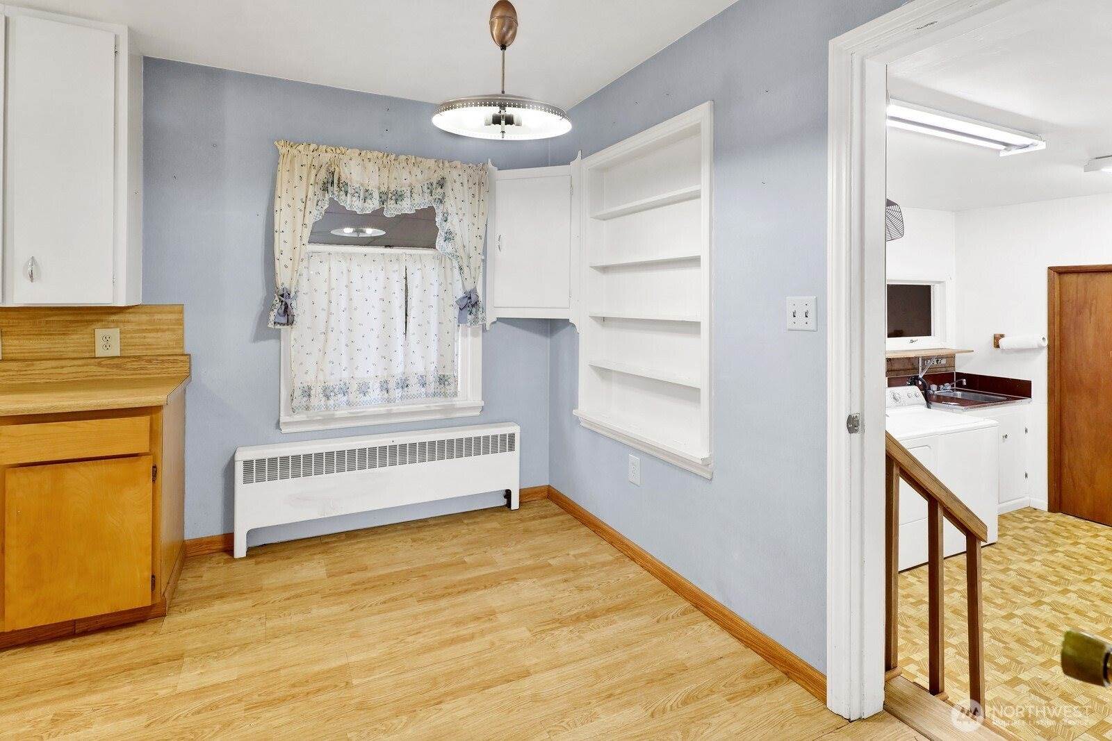 2827 Elm Street, Bellingham, WA 98225