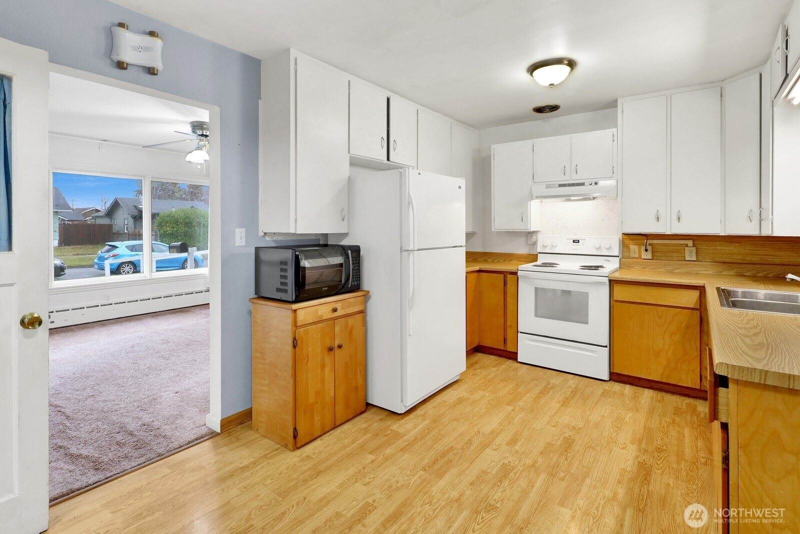 2827 Elm Street, Bellingham, WA 98225