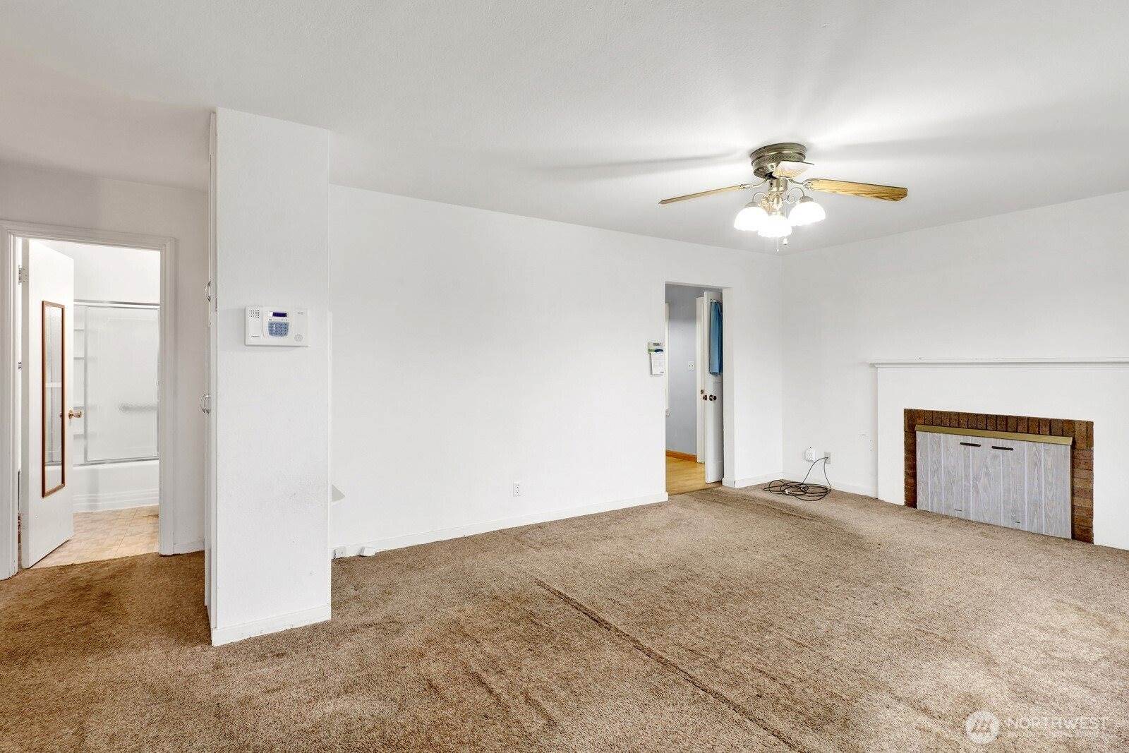 2827 Elm Street, Bellingham, WA 98225