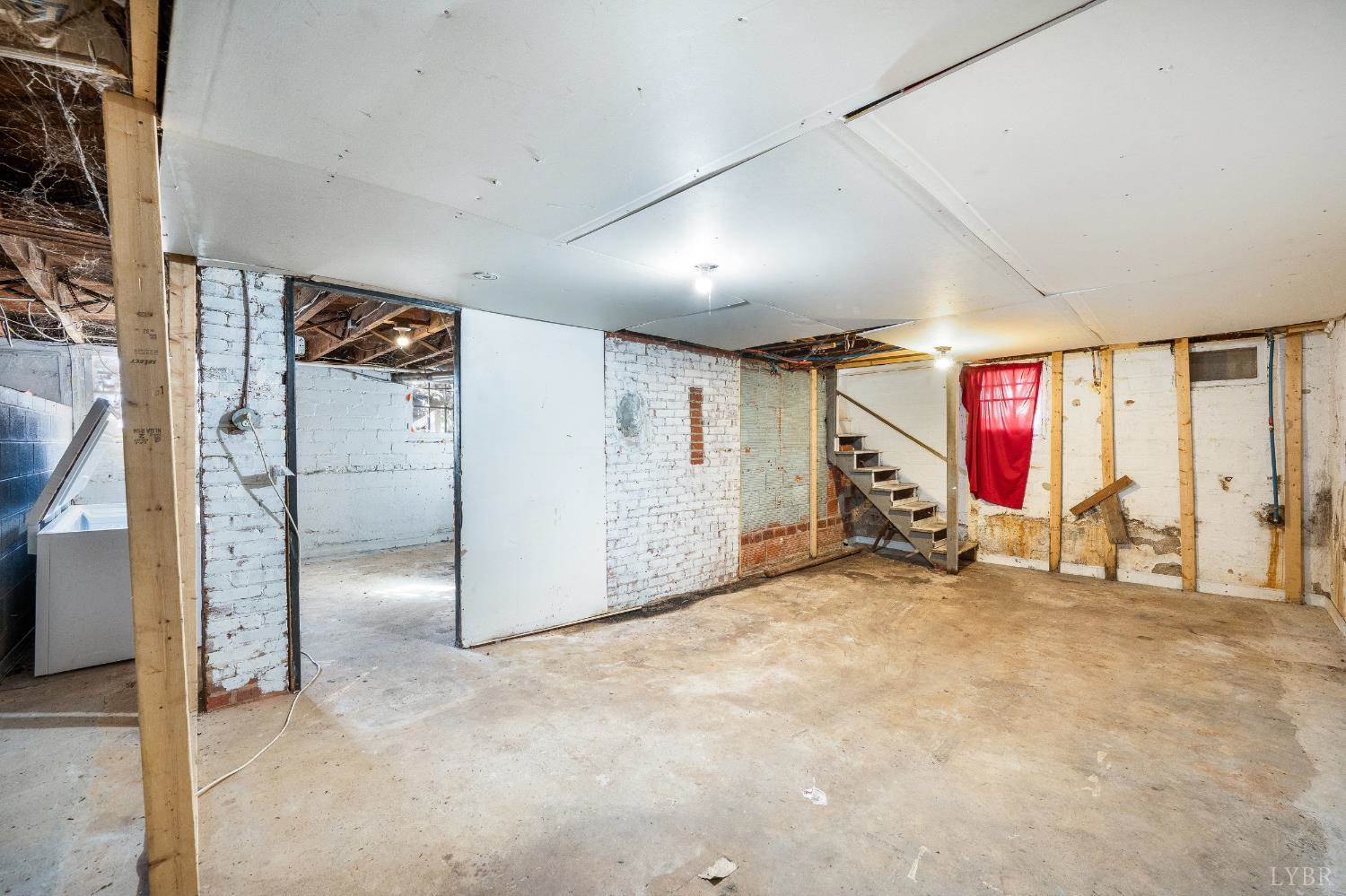 1101 Toledo Avenue, Lynchburg, VA 24502