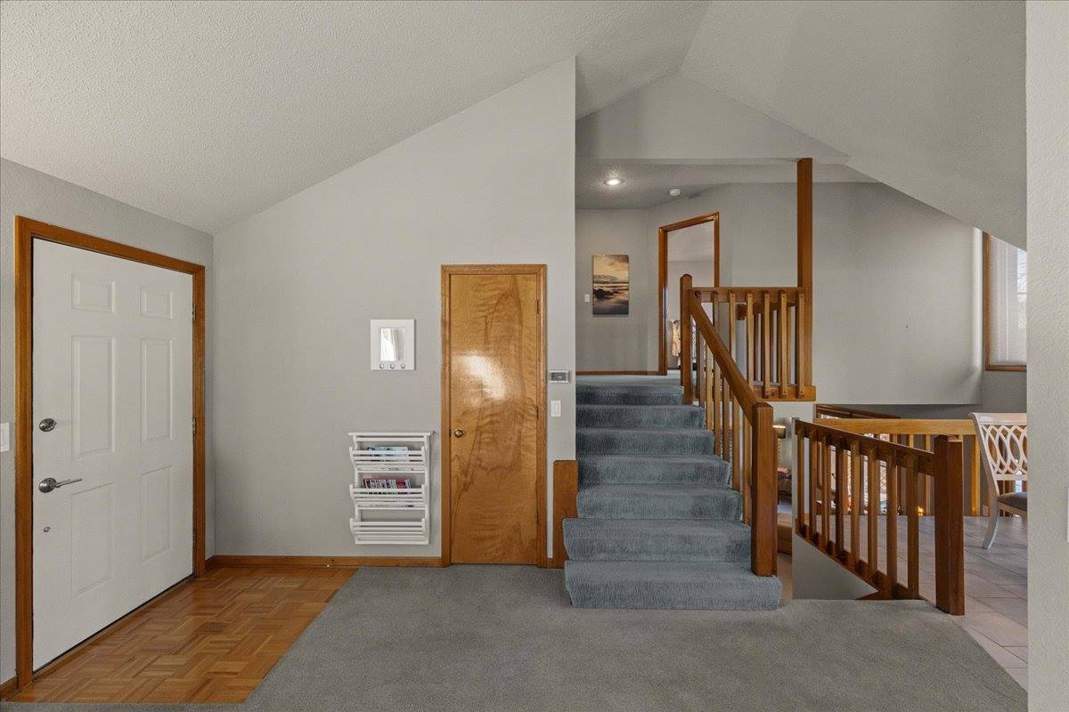 15778 Horton St, Overland Park, KS 66223